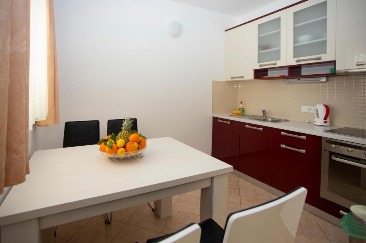 Apartment Domo Makarska Luaran gambar