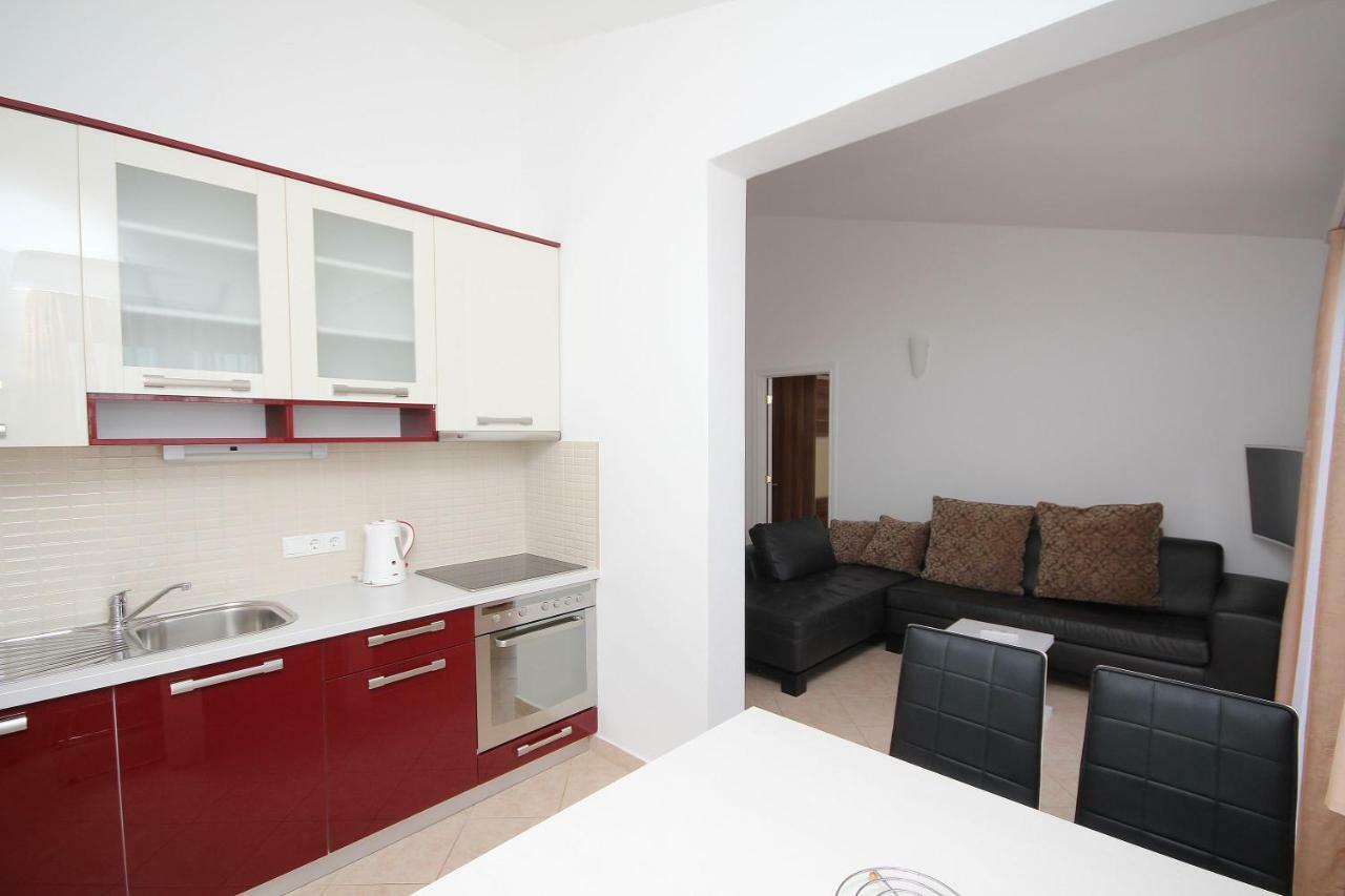 Apartment Domo Makarska Luaran gambar